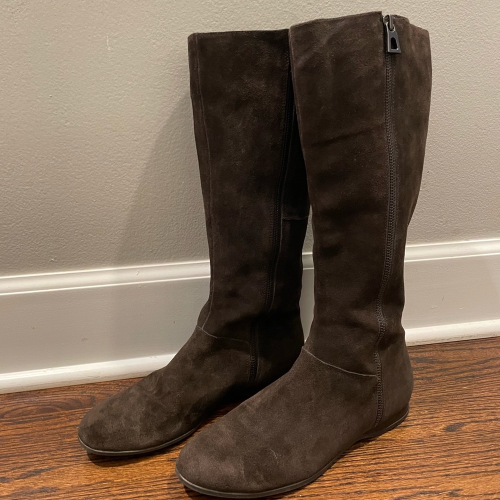 Enzo Angiolini Brown Seude Boot Size 8